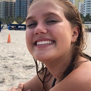 Meet your Posher, Malina